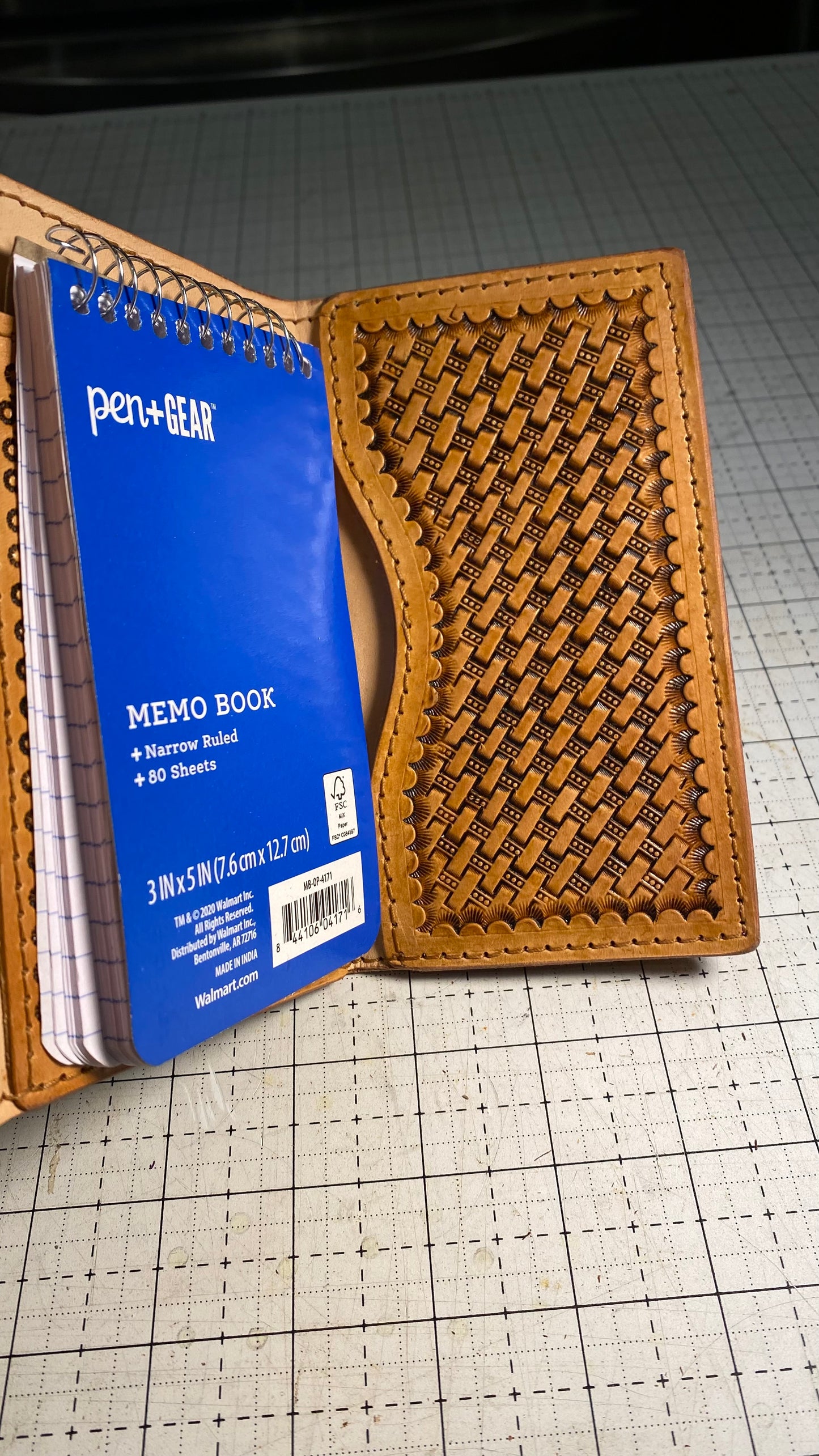 Notepad Trifold
