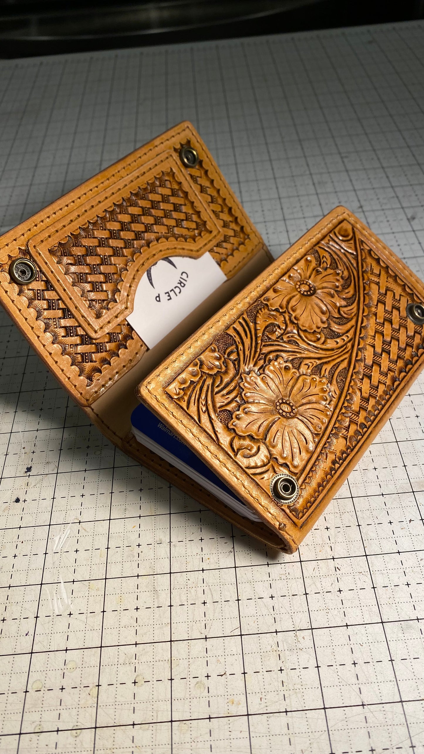 Notepad Trifold