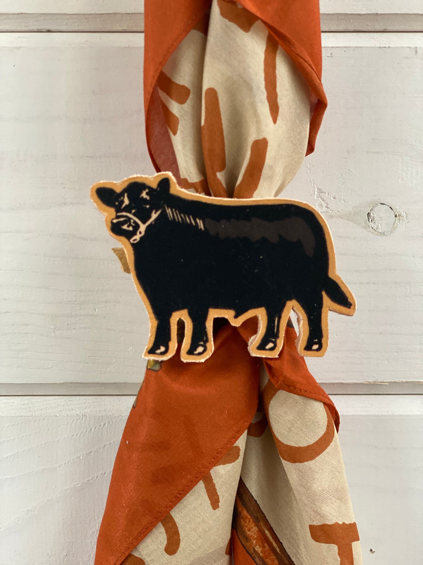 Angus Scarf Slide