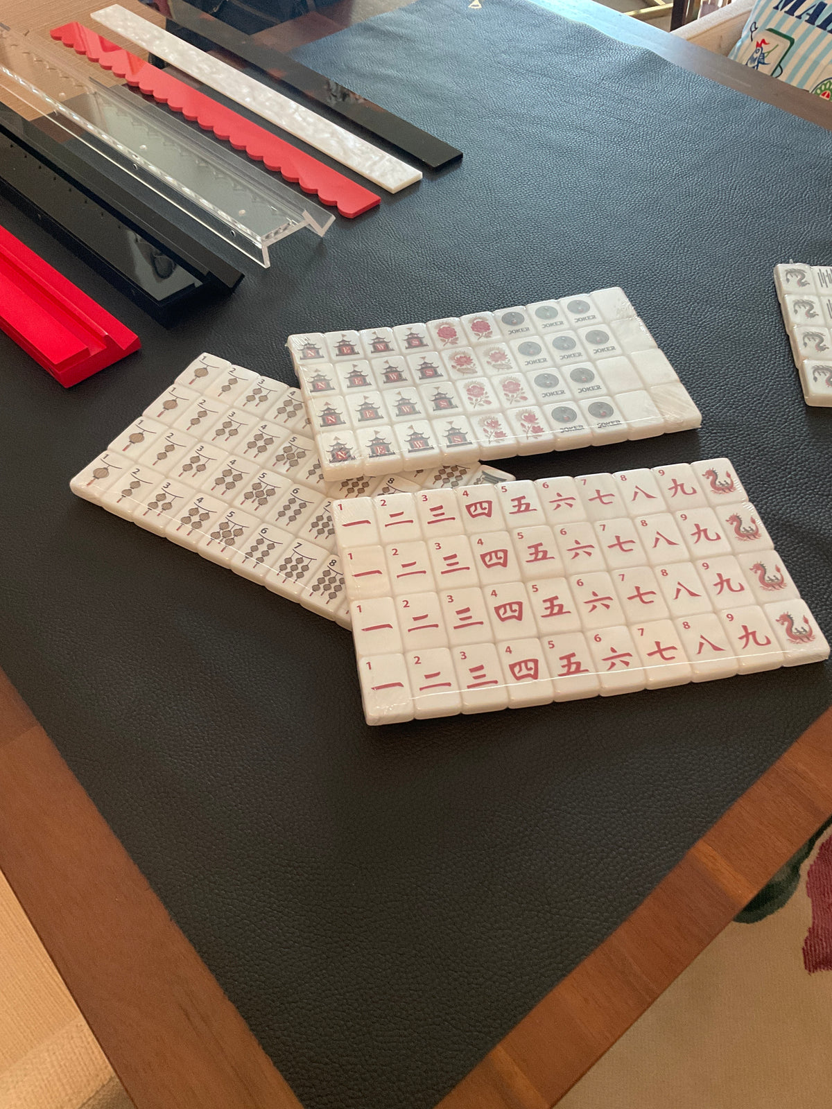 Leather Mahjong Mat - BLACK Pebble, black or red thread